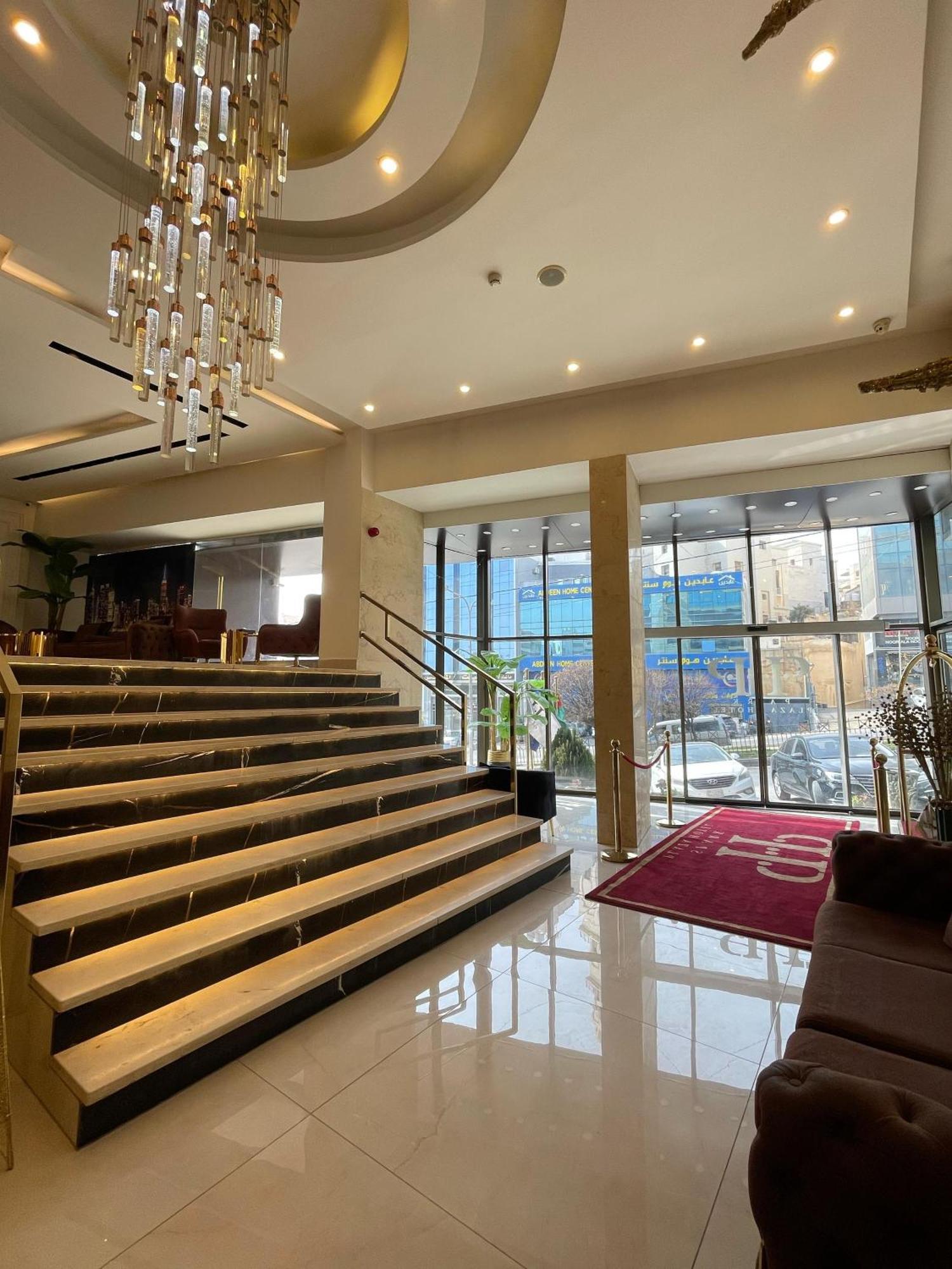 Spark Plaza Hotel Amman Bagian luar foto