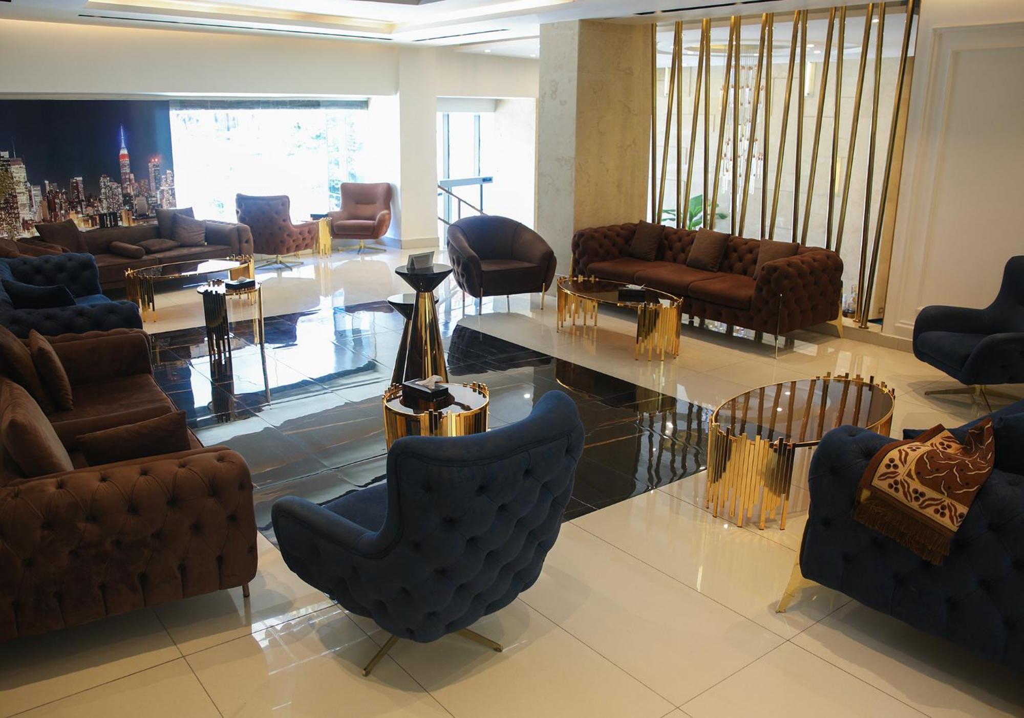 Spark Plaza Hotel Amman Bagian luar foto