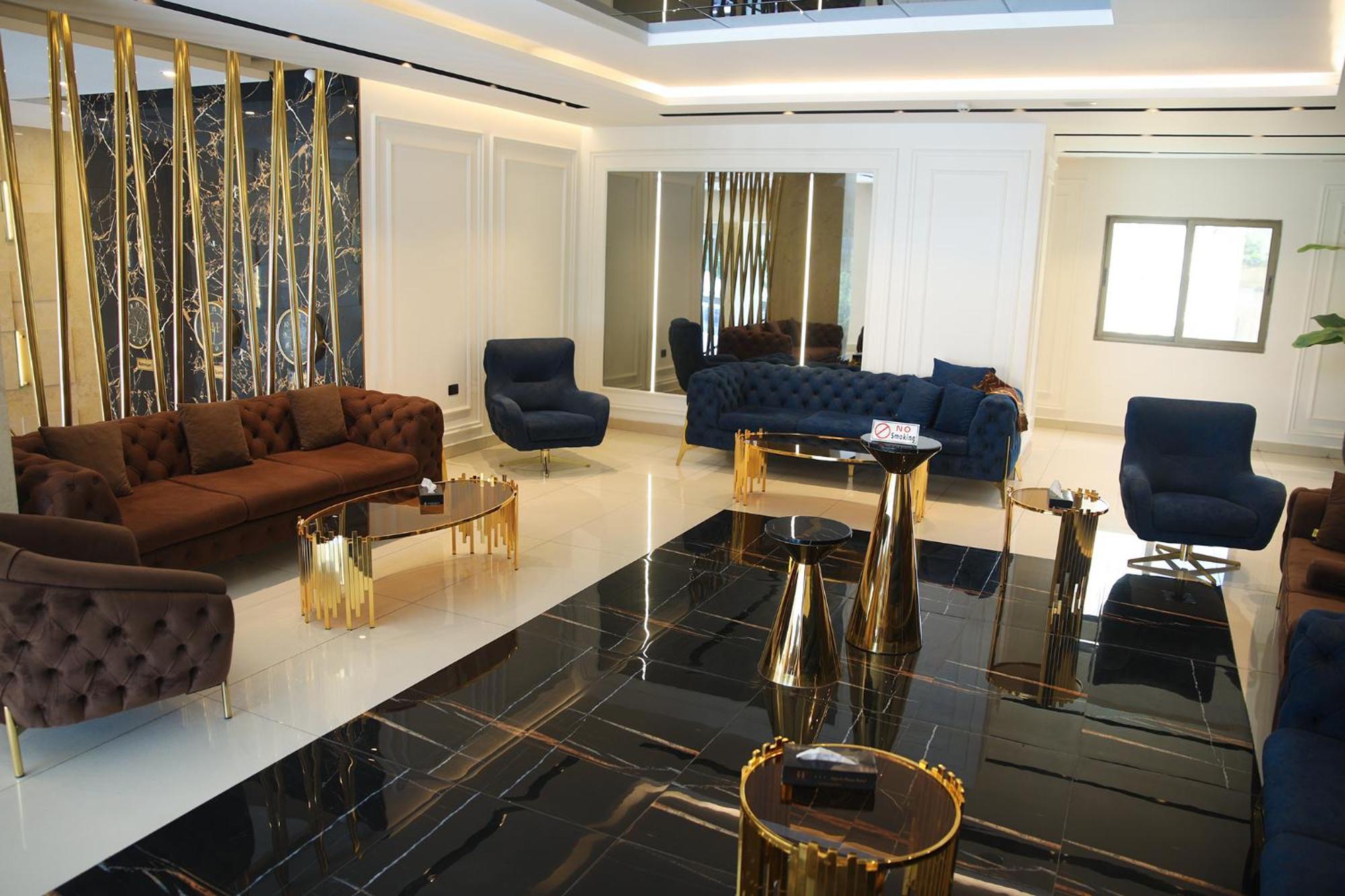 Spark Plaza Hotel Amman Bagian luar foto