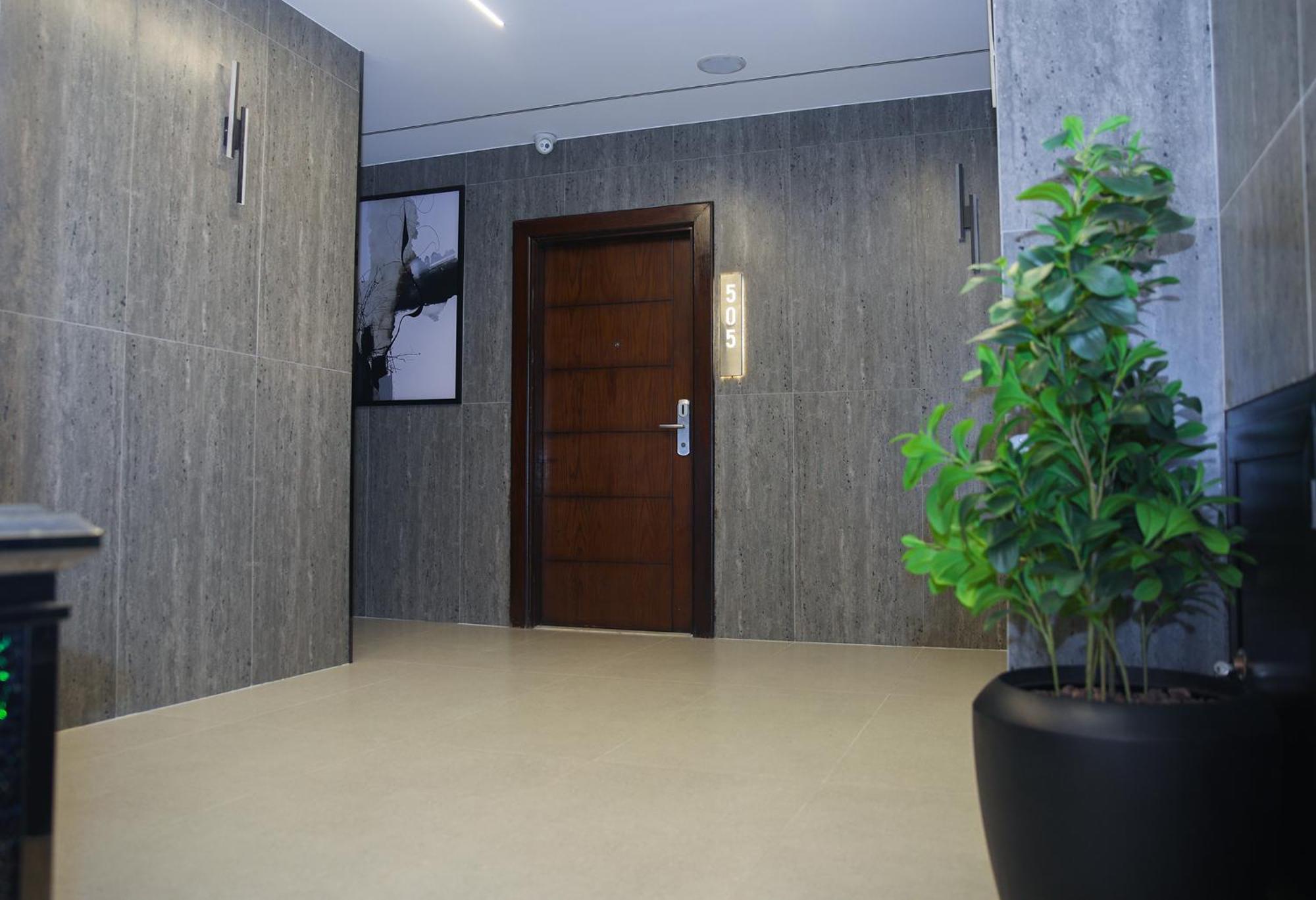 Spark Plaza Hotel Amman Bagian luar foto