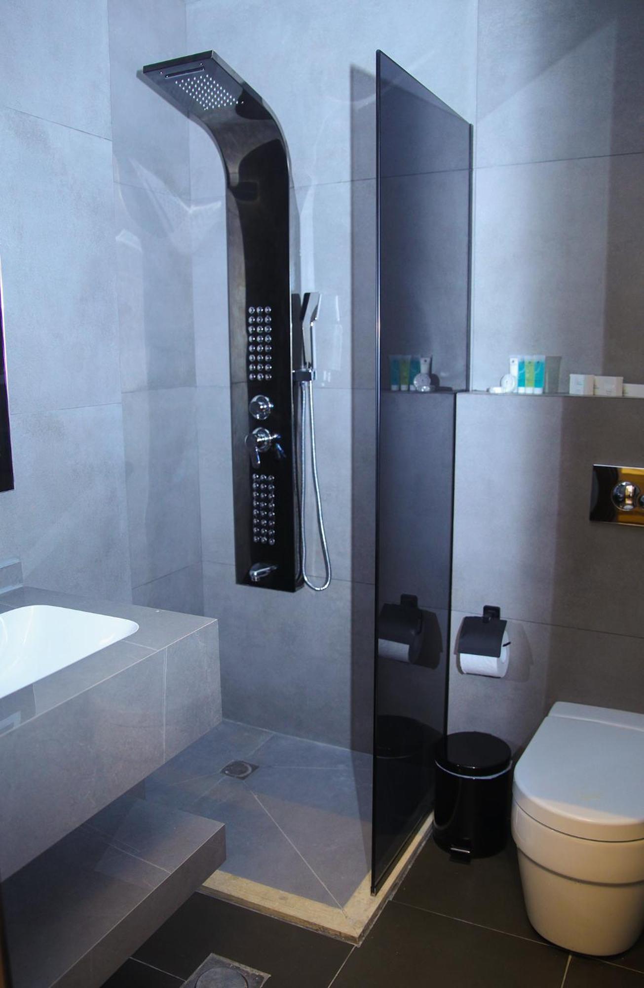 Spark Plaza Hotel Amman Bagian luar foto